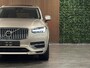 Volvo XC90 T8 AWD Recharge Ultra Bright | Bowers & Wilkins | Luchtvering | All Season Banden | 360 Camera | Head-Up Display | 455pk | Adaptieve Cruise Control | Stoelverwarming voor+achter | Stuurwielverwarming | Schuifdak | 20 Inch | Full LED  Meesturende koplampen | Pilot Assist | BLIS Dode Hoek Detectie | Alcantara hemelbekleding | Lederen handgrepen en zonnekleppen | Elektrische voorstoelen geheugen | Lederen bekleding | Zitting verlenging voorstoelen | Lederen Dashboard | Google Infotainment | Keyless Drive | Parkeersensoren voor+achter | Privacy Glass | Elektrisch bedienbare achterklep | Geïntegreerde zongordijnen achterportieren | Geïntegreerd kinderzitje achterin | Verlichte instaplijsten | 7-Persoons | 4-Zone Climate Control | DAB Radio | Apple Carplay/Android Auto | Alarm Klasse III | Draadloos telefoon opladen | Volvo On Call met mobiele App functie | Bright Dusk Blue Metallic |