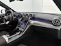 Mercedes-Benz C-klasse Estate 300 e AMG Nightpakket Plug-In Hybride | Trekhaak | Stoelverwarming | Memory | CarPlay | Parkeerpakket met Camera | Inclusief 24 maanden Mercedes-Benz Certified garantie voor Europa.