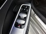 Mercedes-Benz C-klasse Estate 300 e AMG Nightpakket Plug-In Hybride | Trekhaak | Stoelverwarming | Memory | CarPlay | Parkeerpakket met Camera | Inclusief 24 maanden Mercedes-Benz Certified garantie voor Europa.