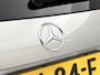 Mercedes-Benz C-klasse Estate 300 e AMG Nightpakket Plug-In Hybride | Trekhaak | Stoelverwarming | Memory | CarPlay | Parkeerpakket met Camera | Inclusief 24 maanden Mercedes-Benz Certified garantie voor Europa.