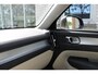 Volvo XC40 T2 Automaat Inscription 360 camera | Cruise Control | Lichte lederen bekleding | BLIS | Navigatiesysteem | Android Auto/Apple CarPlay