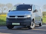 Volkswagen Transporter L2H1 Navi PDC Automaat 3 Zits Airco Achterdeuren Cruise Control Euro6 150 PK! L2H1 Navi PDC Automaat 3 Zits Airco Achterdeuren Cruise Control Euro6 150 PK!