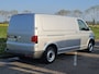 Volkswagen Transporter L2H1 Navi PDC Automaat 3 Zits Airco Achterdeuren Cruise Control Euro6 150 PK! L2H1 Navi PDC Automaat 3 Zits Airco Achterdeuren Cruise Control Euro6 150 PK!