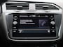 Volkswagen Tiguan Allspace 1.5 TSI R-Line Business | PANO- SCHUIFDAK | CAMERA | NAVIGATIE | STUUR- EN STOELVERWARMING |
