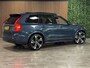 Volvo XC90 T8 AWD Recharge Ultra Dark | Vol! | Bowers & Wilkins | Luchtvering | Stoelventilatie | Trekhaak | 360 Camera | Head-Up Display | Stoelmassage | 455pk | Adaptieve Cruise Control | Stoelverwarming voor+achter | Stuurwielverwarming | Schuifdak | 22 Inch | Full LED  Meesturende koplampen | Pilot Assist | BLIS Dode Hoek Detectie | Alcantara hemelbekleding | Lederen handgrepen en zonnekleppen | Elektrische voorstoelen geheugen | Nappa Lederen bekleding | Zitting verlenging voorstoelen | Lederen Dashboard | Google Infotainment | Keyless Drive | Parkeersensoren voor+achter | Privacy Glass | Elektrisch bedienbare achterklep | Geïntegreerde zongordijnen achterportieren | Geïntegreerd kinderzitje achterin | Verlichte instaplijsten | 7-Persoons | 4-Zone Climate Control | DAB Radio | Apple Carplay/Android Auto | Alarm Klasse III | Draadloos telefoon opladen | Volvo On Call met mobiele App functie | Denim Blue Metallic |