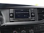 Volkswagen Transporter 2.0 TDI 110pk L2 | Airco | Navigatie via App connect | Cruise control | DAB + | Camera | PDC | Bijrijders bank | Betimmering |