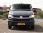 Volkswagen Transporter 2.0 TDI 110pk L2 | Airco | Navigatie via App connect | Cruise control | DAB + | Camera | PDC | Bijrijders bank | Betimmering |