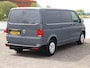 Volkswagen Transporter 2.0 TDI 110pk L2 | Airco | Navigatie via App connect | Cruise control | DAB + | Camera | PDC | Bijrijders bank | Betimmering |