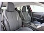 Peugeot 408 1.2 Hybrid 145 e-DCS6 Allure 1e Eigenaar l Dealer Onderhouden l Wireless Apple Carplay & Android Auto l TomTom Navigatie l DAB l Bluetooth l PDC l Camera l LED l Lichtmetalen Velgen