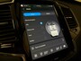 Volvo XC90 T8 AWD Recharge Ultra Dark | Vol! | Bowers & Wilkins | Luchtvering | Stoelventilatie | Trekhaak | 360 Camera | Head-Up Display | Stoelmassage | 455pk | Adaptieve Cruise Control | Stoelverwarming voor+achter | Stuurwielverwarming | Schuifdak | 20 Inch | Full LED  Meesturende koplampen | Pilot Assist | BLIS Dode Hoek Detectie | Alcantara hemelbekleding | Lederen handgrepen en zonnekleppen | Elektrische voorstoelen geheugen | Nappa Lederen bekleding | Zitting verlenging voorstoelen | Lederen Dashboard | Google Infotainment | Keyless Drive | Parkeersensoren voor+achter | Privacy Glass | Elektrisch bedienbare achterklep | Geïntegreerde zongordijnen achterportieren | Geïntegreerd kinderzitje achterin | Verlichte instaplijsten | 7-Persoons | 4-Zone Climate Control | DAB Radio | Apple Carplay/Android Auto | Alarm Klasse III | Draadloos telefoon opladen | Volvo On Call met mobiele App functie | Platinum Grey Metallic |