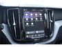 Volvo XC60 T6 350PK Automaat Plug-in Hybrid AWD Plus Bright / Navigatie / Elektrisch glazen schuif-kanteldak / Leren bekleding / Stuur & Stoelverwarming / Elektrische stoelen met geheugen / Elektrische achterklep / Cruise control