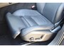 Volvo XC60 T6 350PK Automaat Plug-in Hybrid AWD Plus Bright / Navigatie / Elektrisch glazen schuif-kanteldak / Leren bekleding / Stuur & Stoelverwarming / Elektrische stoelen met geheugen / Elektrische achterklep / Cruise control