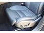 Volvo XC60 T6 350PK Automaat Plug-in Hybrid AWD Plus Bright / Navigatie / Elektrisch glazen schuif-kanteldak / Leren bekleding / Stuur & Stoelverwarming / Elektrische stoelen met geheugen / Elektrische achterklep / Cruise control