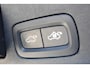 Volvo XC60 T6 350PK Automaat Plug-in Hybrid AWD Plus Bright / Navigatie / Elektrisch glazen schuif-kanteldak / Leren bekleding / Stuur & Stoelverwarming / Elektrische stoelen met geheugen / Elektrische achterklep / Cruise control
