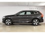 Volvo XC60 T6 350PK Automaat Plug-in Hybrid AWD Plus Bright / Navigatie / Elektrisch glazen schuif-kanteldak / Leren bekleding / Stuur & Stoelverwarming / Elektrische stoelen met geheugen / Elektrische achterklep / Cruise control