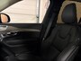 Volvo XC90 T8 AWD Recharge Ultra Dark | Vol! | Bowers & Wilkins | Luchtvering | Stoelventilatie | Trekhaak | 360 Camera | Head-Up Display | Stoelmassage | 455pk | Adaptieve Cruise Control | Stoelverwarming voor+achter | Stuurwielverwarming | Schuifdak | 22 Inch | Full LED  Meesturende koplampen | Pilot Assist | BLIS Dode Hoek Detectie | Alcantara hemelbekleding | Lederen handgrepen en zonnekleppen | Elektrische voorstoelen geheugen | Nappa Lederen bekleding | Zitting verlenging voorstoelen | Lederen Dashboard | Google Infotainment | Keyless Drive | Parkeersensoren voor+achter | Privacy Glass | Elektrisch bedienbare achterklep | Geïntegreerde zongordijnen achterportieren | Geïntegreerd kinderzitje achterin | Verlichte instaplijsten | 7-Persoons | 4-Zone Climate Control | DAB Radio | Apple Carplay/Android Auto | Alarm Klasse III | Draadloos telefoon opladen | Volvo On Call met mobiele App functie | Vapour Grey Metallic |