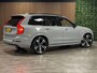Volvo XC90 T8 AWD Recharge Ultra Dark | Vol! | Bowers & Wilkins | Luchtvering | Stoelventilatie | Trekhaak | 360 Camera | Head-Up Display | Stoelmassage | 455pk | Adaptieve Cruise Control | Stoelverwarming voor+achter | Stuurwielverwarming | Schuifdak | 22 Inch | Full LED  Meesturende koplampen | Pilot Assist | BLIS Dode Hoek Detectie | Alcantara hemelbekleding | Lederen handgrepen en zonnekleppen | Elektrische voorstoelen geheugen | Nappa Lederen bekleding | Zitting verlenging voorstoelen | Lederen Dashboard | Google Infotainment | Keyless Drive | Parkeersensoren voor+achter | Privacy Glass | Elektrisch bedienbare achterklep | Geïntegreerde zongordijnen achterportieren | Geïntegreerd kinderzitje achterin | Verlichte instaplijsten | 7-Persoons | 4-Zone Climate Control | DAB Radio | Apple Carplay/Android Auto | Alarm Klasse III | Draadloos telefoon opladen | Volvo On Call met mobiele App functie | Vapour Grey Metallic |