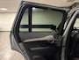 Volvo XC90 T8 AWD Recharge Ultra Dark | Vol! | Bowers & Wilkins | Luchtvering | Stoelventilatie | Trekhaak | 360 Camera | Head-Up Display | Stoelmassage | 455pk | Adaptieve Cruise Control | Stoelverwarming voor+achter | Stuurwielverwarming | Schuifdak | 22 Inch | Full LED  Meesturende koplampen | Pilot Assist | BLIS Dode Hoek Detectie | Alcantara hemelbekleding | Lederen handgrepen en zonnekleppen | Elektrische voorstoelen geheugen | Nappa Lederen bekleding | Zitting verlenging voorstoelen | Lederen Dashboard | Google Infotainment | Keyless Drive | Parkeersensoren voor+achter | Privacy Glass | Elektrisch bedienbare achterklep | Geïntegreerde zongordijnen achterportieren | Geïntegreerd kinderzitje achterin | Verlichte instaplijsten | 7-Persoons | 4-Zone Climate Control | DAB Radio | Apple Carplay/Android Auto | Alarm Klasse III | Draadloos telefoon opladen | Volvo On Call met mobiele App functie | Vapour Grey Metallic |