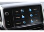 Peugeot 208 1.2 PureTech Signature | Automaat | Apple Carplay | Navigatie | Airco | Cruise control | NAP | APK | PDC |