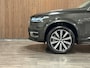 Volvo XC90 T8 AWD Recharge Inscription Long Range | Trekhaak | 360° Camera | Harman Kardon | 455pk | Adaptieve Cruise Control | Stoel en Stuurwielverwarming | Full LED Meesturende koplampen | Pilot Assist | BLIS Dode Hoek Detectie | Elektrische voorstoelen geheugen | Lederen bekleding | Zitting verlenging voorstoelen | Lederen dashboard | 20 Inch | Keyless Drive | Parkeersensoren voor+achter | Privacy Glass | Elektrisch bedienbare achterklep | 7-Persoons | 4-Zone Climate Control | Geïntegreerde zongordijnen achterportieren | Verlichte instaplijsten | Draadloos telefoon opladen | Alarm Klasse III | DAB Radio | Apple Carplay/Android Auto | Volvo On Call met mobiele App functie | Pine Grey Metallic |