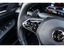Volkswagen Golf 2.0 TSI R 4Motion Performance Akrapovic HUD