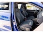 Volkswagen Golf 2.0 TSI R 4Motion Performance Akrapovic HUD