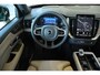Volvo XC90 T8 Plug-in hybrid AWD Ultra Bright | Demo Deal | Luchtvering | Harman Kardon Premium Audio | Adaptive Cruise Control | 360° Parkeercamera | Parkeersensoren voor + achter | Parkeerverwarming | Stoelverwarming | Stuurwielverwarming