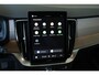 Volvo XC90 T8 Plug-in hybrid AWD Ultra Bright | Demo Deal | Luchtvering | Harman Kardon Premium Audio | Adaptive Cruise Control | 360° Parkeercamera | Parkeersensoren voor + achter | Parkeerverwarming | Stoelverwarming | Stuurwielverwarming
