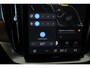Volvo XC90 T8 Plug-in hybrid AWD Ultra Bright | Demo Deal | Luchtvering | Harman Kardon Premium Audio | Adaptive Cruise Control | 360° Parkeercamera | Parkeersensoren voor + achter | Parkeerverwarming | Stoelverwarming | Stuurwielverwarming