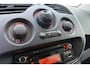 Renault Kangoo Family Rolstoelbus | Rolstoellift | Airco | Verlaagde vloer achterin | Oprijplaat of elektrische rolstoellift | 3-punts rolstoelgordelsysteem | Elektrische spanbanden | Extra lange veiligheidsgordels | Antislip-oprijplaat | Rolstoelplaats achter bestuurder/passagier | Versterkte vloerconstructie