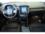 Volvo EX40 Single Motor Extended Range Plus Europa 82 kWh | Nieuwe auto | Direct beschikbaar | Parkeersensoren voor + achter | Google Infotainment | Elektrisch Verstelbare Voorstoelen | Harman Kardon Premium Audio | 360º Visual Park Camera | All-Season Banden