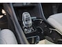 Volvo XC40 Recharge Ultimate 70 kWh - Panorama/schuifdak - IntelliSafe Assist & Surround - 360º Camera - Harman Kardon audio - Adaptieve LED koplampen - Verwarmde voorstoelen & stuur - Parkeersensoren voor & achter - Elektr. bedienb. voorstoelen met geheugen links - Draadloze tel. lader - Extra getint glas - Inklapbare trekhaak - 19' LMV