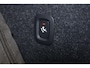 Volvo XC40 Recharge Ultimate 70 kWh - Panorama/schuifdak - IntelliSafe Assist & Surround - 360º Camera - Harman Kardon audio - Adaptieve LED koplampen - Verwarmde voorstoelen & stuur - Parkeersensoren voor & achter - Elektr. bedienb. voorstoelen met geheugen links - Draadloze tel. lader - Extra getint glas - Inklapbare trekhaak - 19' LMV