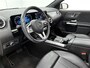 Mercedes-Benz GLA 180 Business Solution Luxury Panoramadak | Parkeerpakket met achteruitrijcamera | MultiBeam Ledkoplampen. Inclusief 24 maanden MB Certified garantie voor Europa.