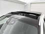 Mercedes-Benz GLA 180 Business Solution Luxury Panoramadak | Parkeerpakket met achteruitrijcamera | MultiBeam Ledkoplampen. Inclusief 24 maanden MB Certified garantie voor Europa.