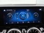 Mercedes-Benz GLA 180 Business Solution Luxury Panoramadak | Parkeerpakket met achteruitrijcamera | MultiBeam Ledkoplampen. Inclusief 24 maanden MB Certified garantie voor Europa.