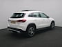 Mercedes-Benz GLA 180 Business Solution Luxury Panorama Schuif-Kanteldak | Parkeerpakket met achteruitrijcamera | MultiBeam Ledkoplampen. Inclusief 24 maanden Mercedes-Benz Certified garantie voor Europa.