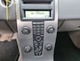 Volvo V50 2.5 T5 Kinetic 220pk 6-Bak Xenon Clima! Bj:2004