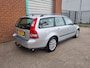 Volvo V50 2.5 T5 Kinetic 220pk 6-Bak Xenon Clima! Bj:2004