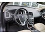 Volvo XC60 T5 245PK Automaat Summum | Schuif/kanteldak | Keyless entry | El. Voorstoelen | PDC + Camera | Trekhaak | Leder |