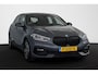 BMW 1-Serie 118i Executive Sport Line Stoelverwarming Trekhaak Live Cockpit Professional