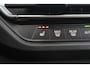 BMW 1-Serie 118i Executive Sport Line Stoelverwarming Trekhaak Live Cockpit Professional