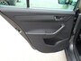 Skoda Fabia Combi 1.0 TSI Ambition Automatische airco, parkeersensoren, cruise controle, licht metalen velgen, apple carplay, android auto, trekhaak, winterwielen set, enz
