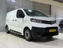 Toyota PROACE Electric Worker Live Extra Range 75 kWh Houten laadvloer , Wandbekleding , Dealer onderhouden , navigatie, 90% SOH
