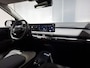 Kia EV3 Plus Advanced 58.3 kWh SOH 100% Schuif Kantel dak, Stoel en Stuur verwarming, Apple Carplay/Android Auto
