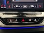 Volkswagen ID.4 Business 204pk Automaat Trekhaak, Warmtepomp, Adaptive cruise control, Achteruitrijcamera, Navigatie, LED matrix koplampen, Parkeersensoren