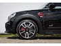 MINI Countryman Mini 2.0 JCW ALL4 Chili NLAuto pano | Stoelverwarming | Harman Cardon | Voorruit verwarming | Camera | PDC | Head up display |