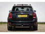 MINI Countryman Mini 2.0 JCW ALL4 Chili NLAuto pano | Stoelverwarming | Harman Cardon | Voorruit verwarming | Camera | PDC | Head up display |