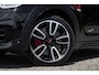 MINI Countryman Mini 2.0 JCW ALL4 Chili NLAuto pano | Stoelverwarming | Harman Cardon | Voorruit verwarming | Camera | PDC | Head up display |