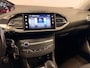 Peugeot 308 SW 1.2 PureTech Blue Lease Executive
